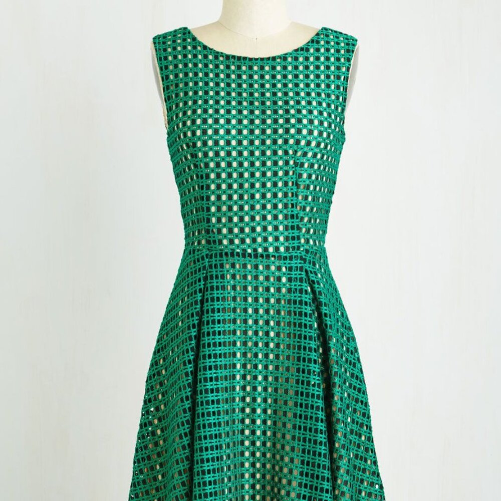 Modcloth Green mesh w/ Beige Liner